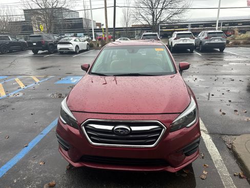 Used 2019 Subaru Legacy 2.5i Premium image 2