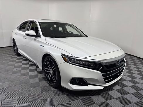 Used 2022 Honda Accord Touring image 10