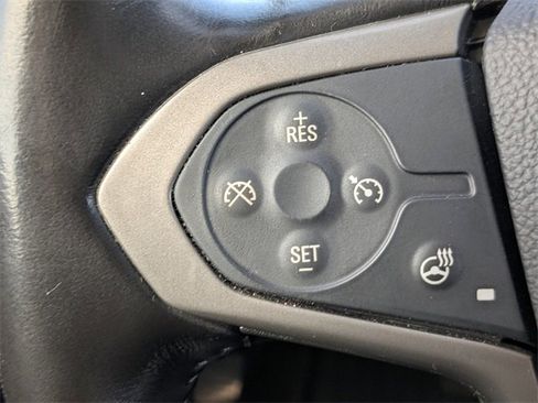 Used 2019 Chevrolet Colorado Z71 w/ LPO, Premium Interior Package image 23