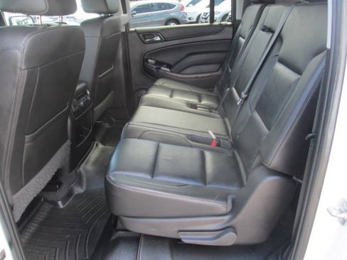 Used 2019 Chevrolet Suburban LT AWD/4WD image 12