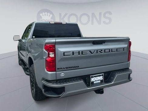 Used 2024 Chevrolet Silverado 1500 Custom w/ Turbomax Blackout Package AWD/4WD image 10