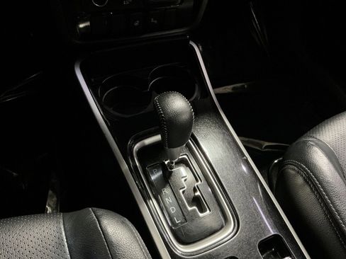 Used 2018 Mitsubishi Outlander GT AWD/4WD image 29