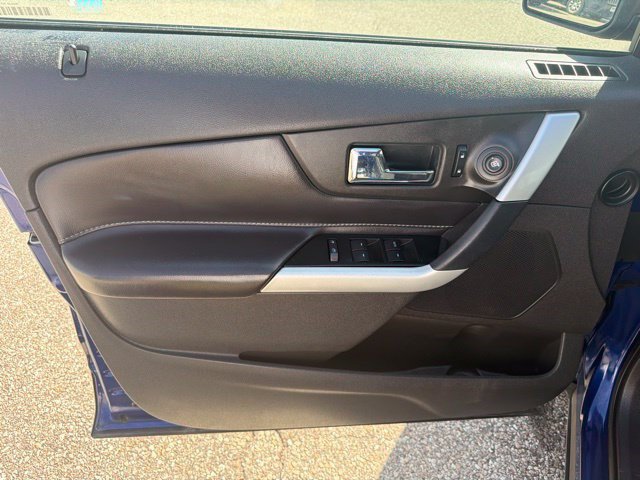 Used 2013 Ford Edge SE FWD image 11