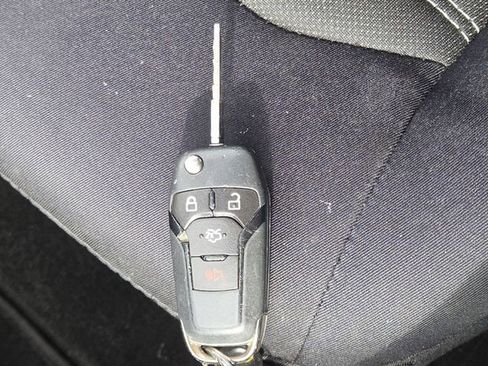 Used 2013 Ford Fusion SE image 31