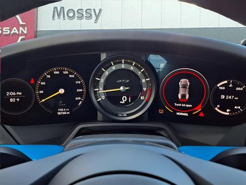 Used 2022 Porsche 911 GT3 image 17