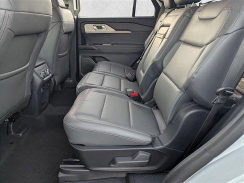 New 2026 Ford Explorer Active w/ Active Comfort Package image 13