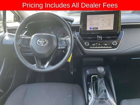 Used 2024 Toyota Corolla LE FWD image 14