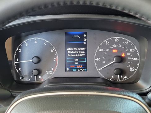 Used 2024 Toyota Corolla Cross LE FWD image 10