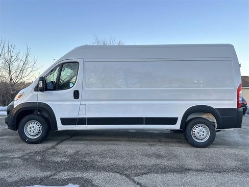 New 2026 RAM ProMaster 2500 w/ Convenience Group image 5
