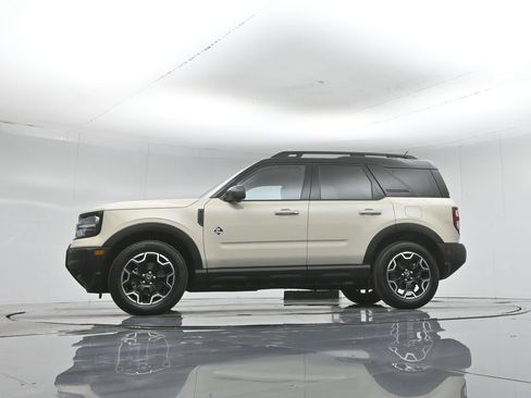 Used 2025 Ford Bronco Sport Outer Banks w/ Outer Banks Tech Package+ AWD/4WD image 51