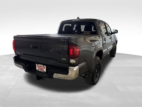 Used 2021 Toyota Tacoma SR5 image 3