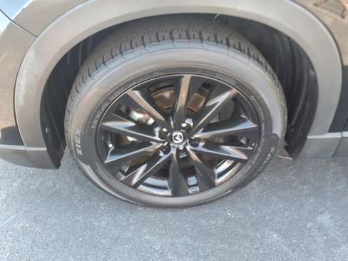 Used 2023 MAZDA CX-9 Touring Plus AWD/4WD image 4