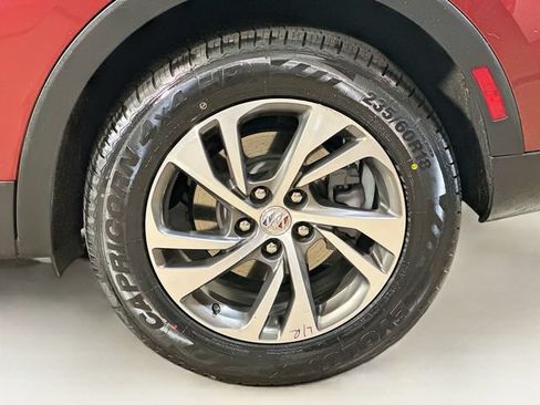 Used 2023 Buick Envision Essence AWD/4WD image 7