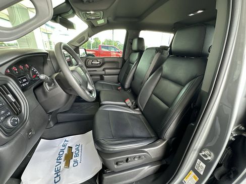 Used 2023 Chevrolet Silverado 1500 Custom Trail Boss w/ LPO, Dark Essentials Package AWD/4WD image 34