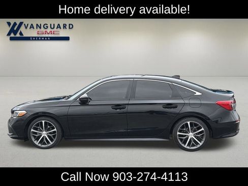 Used 2024 Honda Civic Touring image 4