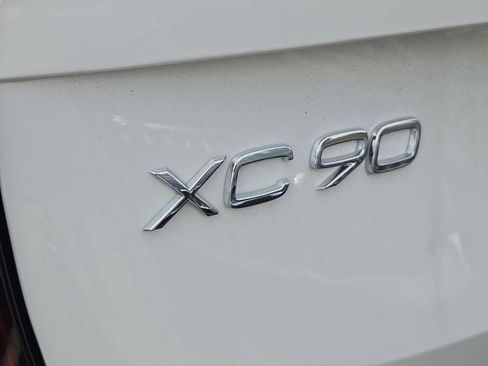 New 2025 Volvo XC90 T8 Ultra image 7