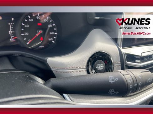 Used 2025 Jeep Compass Limited image 20