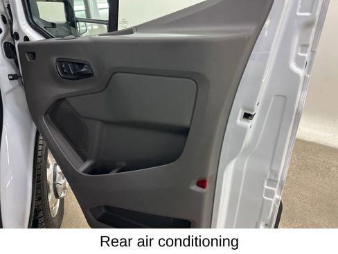 Used 2021 Ford Transit 350 XLT image 19