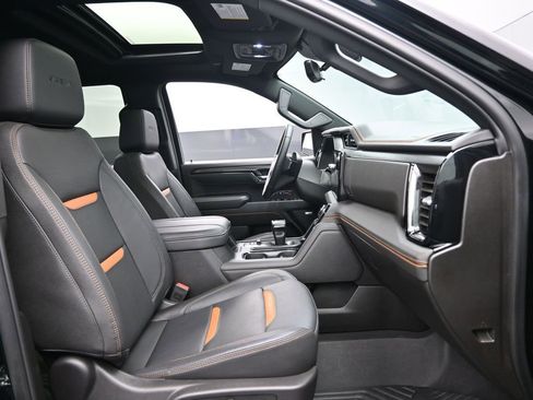 Used 2025 GMC Sierra 1500 AT4 w/ AT4 Premium Package image 35