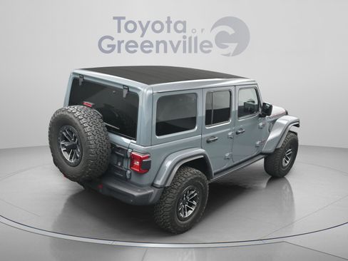 Used 2025 Jeep Wrangler Unlimited Rubicon AWD/4WD image 14