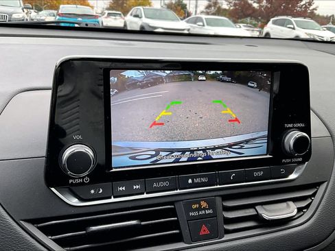 Used 2023 Nissan Altima 2.5 S image 26