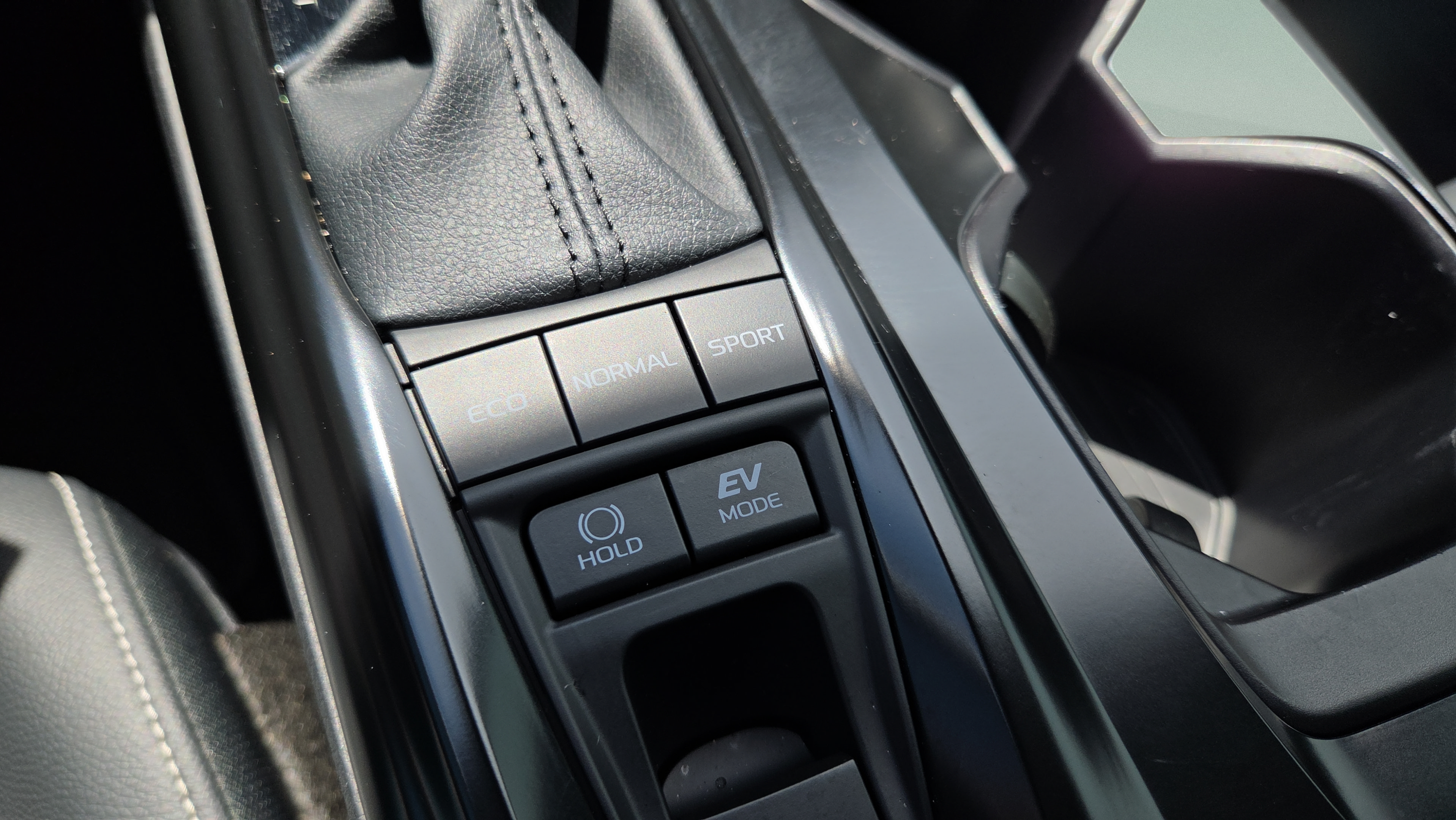 Certified 2026 Toyota Camry SE FWD image 24