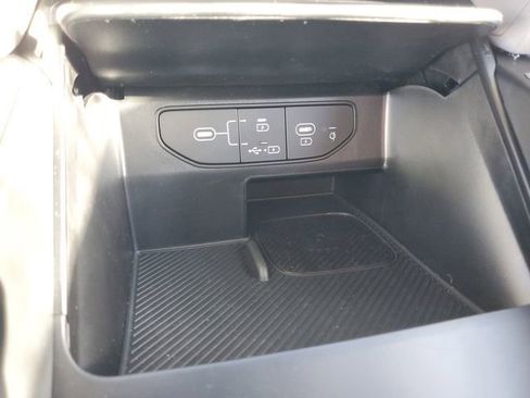 New 2025 Kia Sorento EX image 19