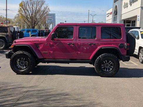 Used 2024 Jeep Wrangler Unlimited Rubicon AWD/4WD image 6