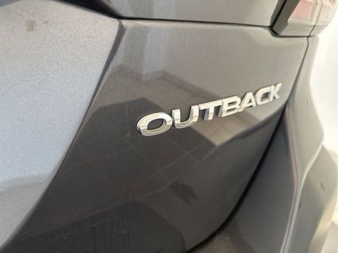 Used 2024 Subaru Outback Premium image 6
