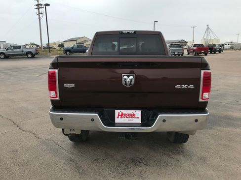 Used 2015 RAM 2500 Laramie AWD/4WD image 7