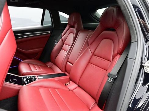 Used 2022 Porsche Panamera GTS w/ Premium Package image 14