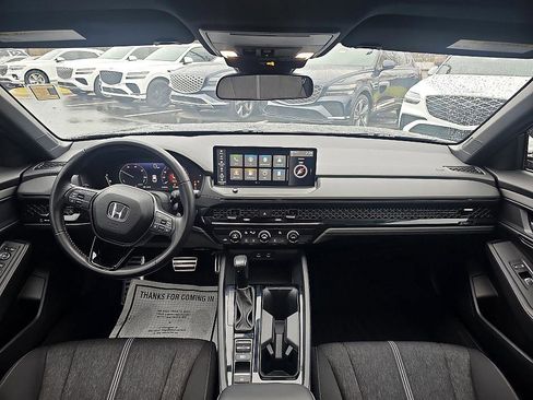 Used 2023 Honda Accord Sport image 31