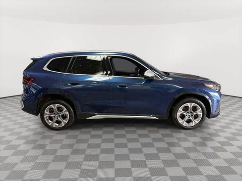 Used 2023 BMW X1 xDrive28i w/ Convenience Package AWD/4WD image 2