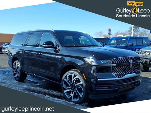 New 2026 Lincoln Navigator L Reserve AWD/4WD image 1