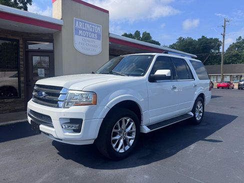 Used 2017 Ford Expedition Limited RWD image 2