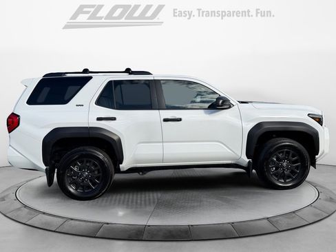 Used 2025 Toyota 4Runner SR5 image 10