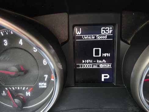 Used 2012 Jeep Grand Cherokee Laredo w/ Laredo E Group image 29