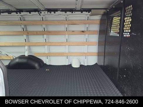 Used 2024 GMC Savana 2500 Work Van w/ Driver Convenience Package image 10