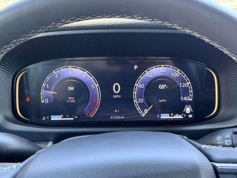 Used 2024 Jeep Wagoneer Series II image 23