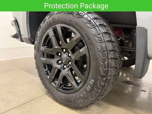 Certified 2025 Chevrolet Silverado 1500 LT Trail Boss w/ LT Trail Boss Premium Package AWD/4WD image 13