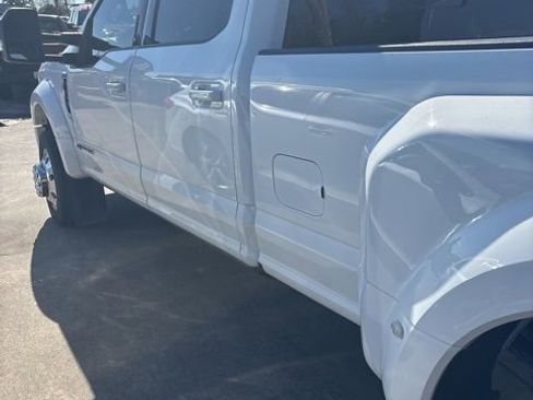 Used 2022 Ford F450 Lariat w/ Lariat Value Package image 10