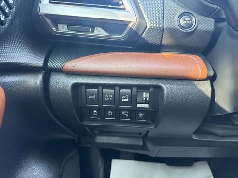 Used 2023 Subaru Forester Touring image 11