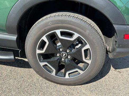 Used 2024 Ford Bronco Sport Outer Banks image 8