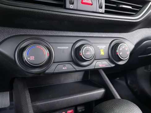 Used 2020 Kia Forte LXS image 16