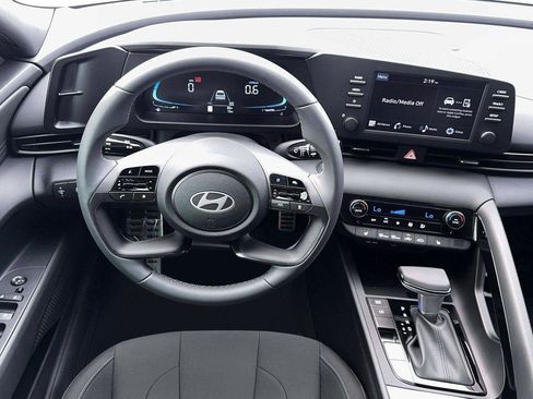 New 2026 Hyundai Elantra SEL Sport Premium FWD image 17