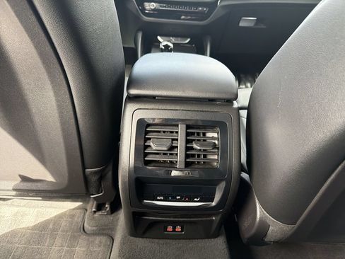 Used 2022 BMW X4 xDrive30i AWD/4WD image 23