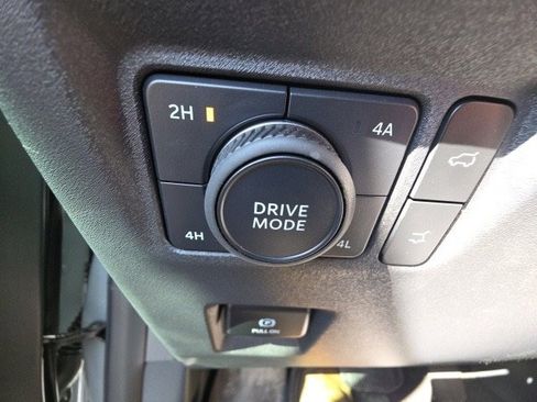 Certified 2025 Ford Expedition Platinum w/ Stealth Performance Package image 26