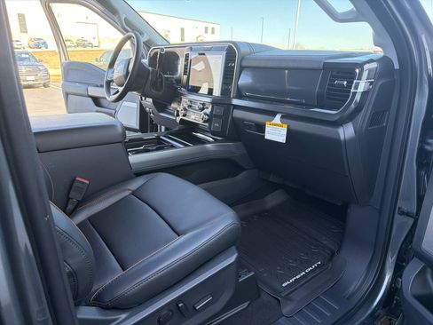 Used 2026 Ford F350 Lariat w/ Black Appearance Package image 43