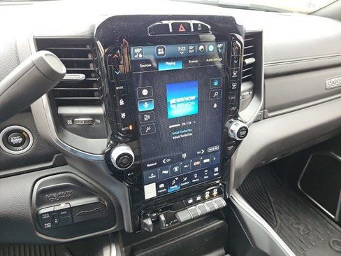 Used 2024 RAM 2500 Laramie w/ Night Edition image 20