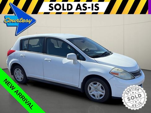 Used 2010 Nissan Versa 1.8 S w/ PWR Plus Pkg FWD image 1